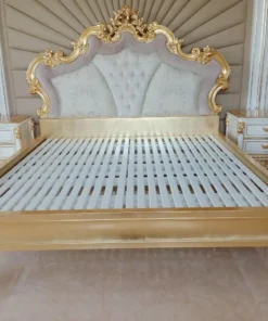 Giường ngủ cổ điển bọc nệm dát vàng GVGN031