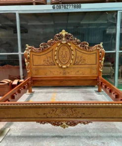 Giường ngủ cổ điển dát vàng cẩn veneer GVGN054