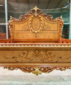 Giường ngủ cổ điển dát vàng cẩn veneer GVGN054