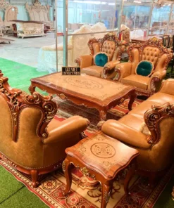 Sofa cổ điển dát vàng bọc nệm GVSF181