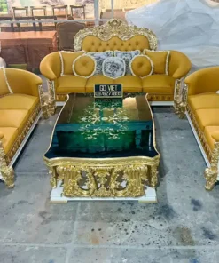 Sofa cổ điển bọc nệm dát vàng GVSF184