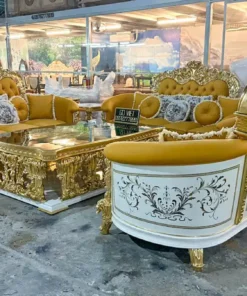 Sofa cổ điển bọc nệm dát vàng GVSF184